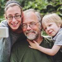 https://connect.bcbstx.com/cfs-file/__key/communityserver-blogs-components-weblogfiles/00-00-00-00-15/medicare-smartphone-terms.jpg